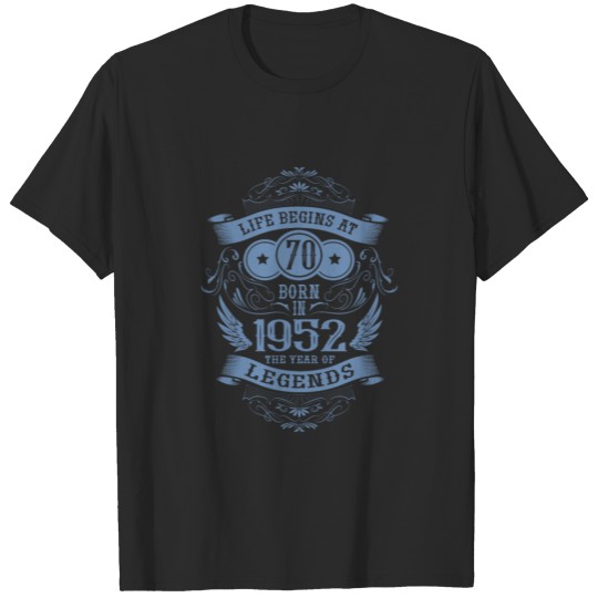 Discover 70th Birthday Gifts Vintage 1952 Sayings T-shirt