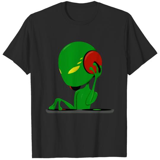 alien dj T-shirt