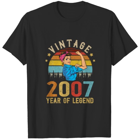 Discover 15Th Bday Gift 15 Years Old For Women Retro Vintag T-shirt