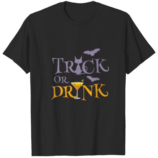 Funny Witch Cocktail Martini Halloween Drink Up Gi T-shirt