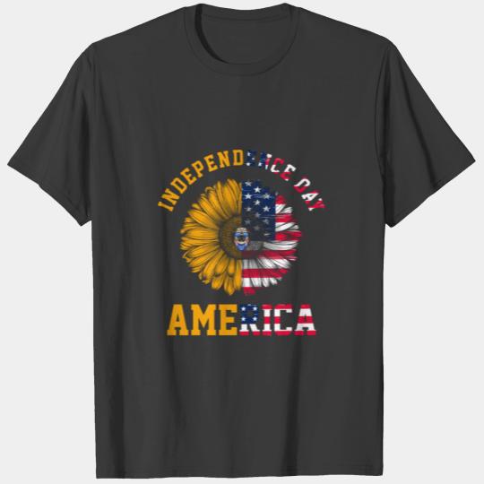 Vintage Daisy Bulldog American Flag Independence T-shirt