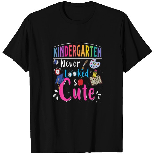 Kindergarten Looked Cute Back To School For Studen T-shirt