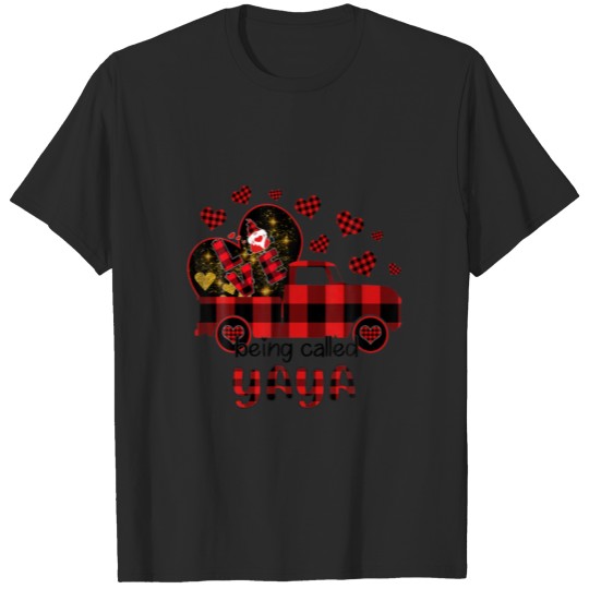 Discover Love Being Called Yaya Red Truck Gnome Valentine T-shirt