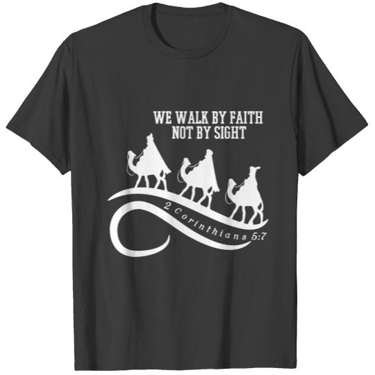 We Walk By Faith Not By Sight Christian Christmas Sweat T-shirt