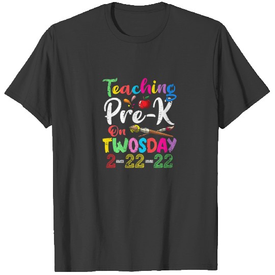 Teacher Aka Math Teaching Pre-K On Twosday 2-22-22 T-shirt