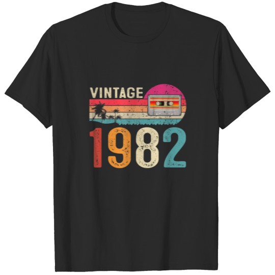 Vintage Cassette 1982 Born 40Th Birthday T-shirt