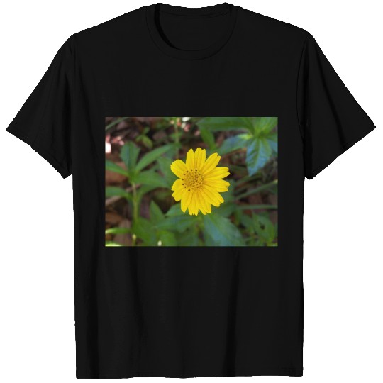 yellow trailing daisy T-shirt