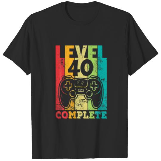 Mens 40Th Birthday Man Men Level 40 Years 1980 Dec T-shirt