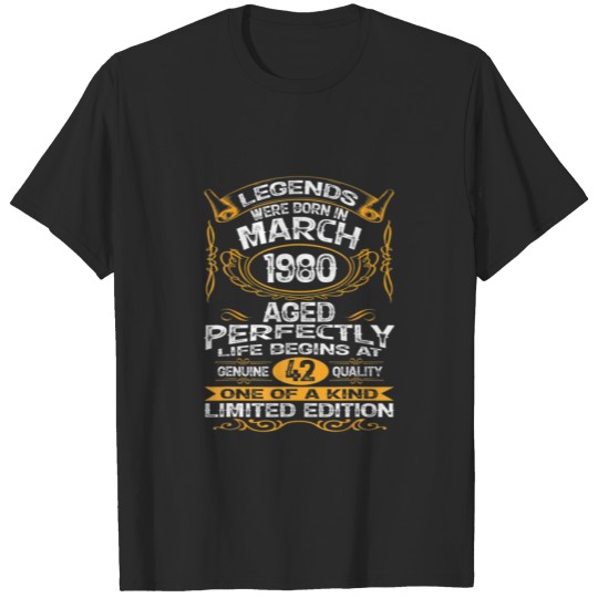 Discover 42 Year Old March 1980 Vintage Retro 42Nd Birthday T-shirt