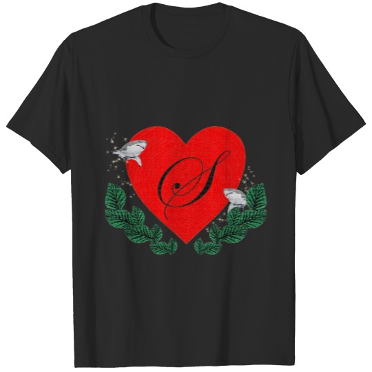 Discover S in a heart T-shirt