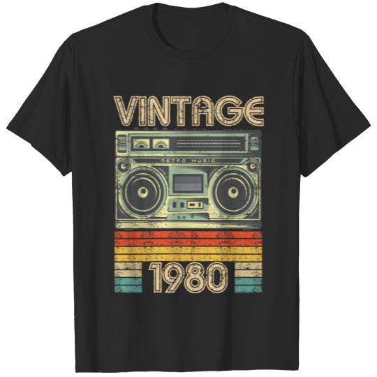 Discover Born In 1980 Radio Retro, 1980 Birthday Gift T-shirt