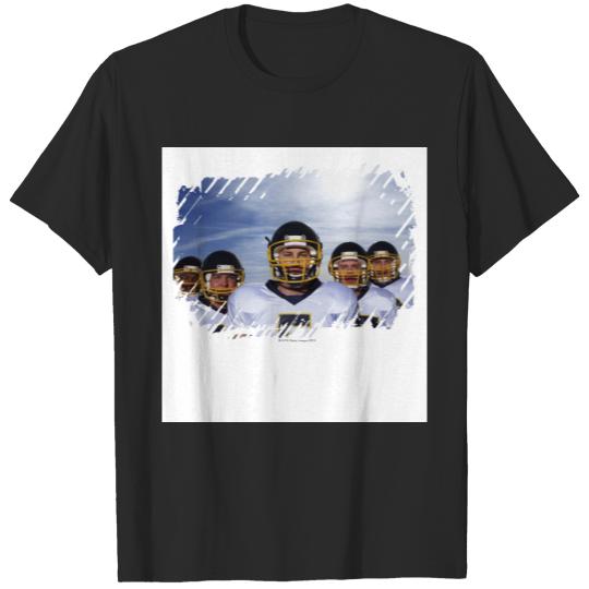 Discover sportsmen standing together with sky in T-shirt