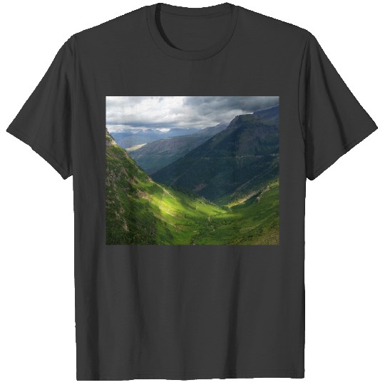 Highline Trail Glacier National Park Montana T-shirt