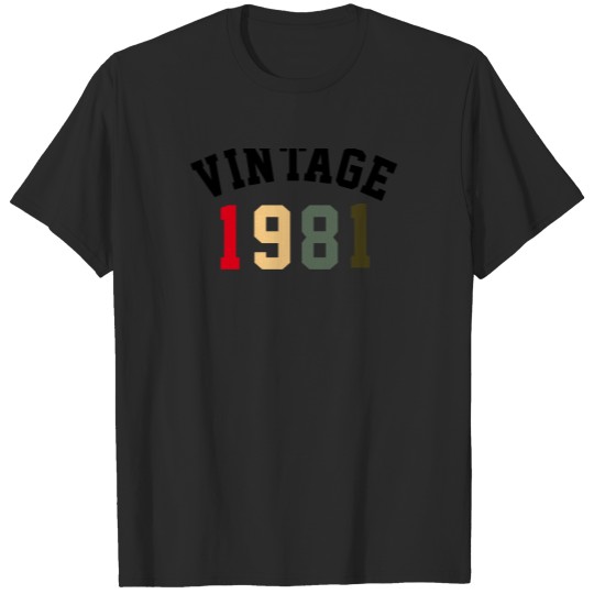 Custom Vintage, Personalize vintage 1981   Plus Size T-shirt