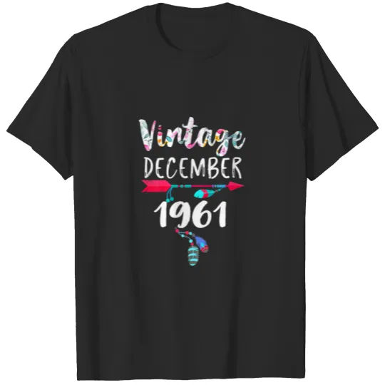 December Girls 1961 60Th Birthday 60 Years Old Mad T-shirt