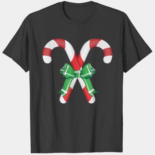 Set of Candy Canes w/Bow Plus Size T-shirt