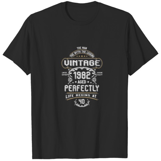 Discover Vintage 40Th Birthday Man Legend 1982 40 Years Old T-shirt