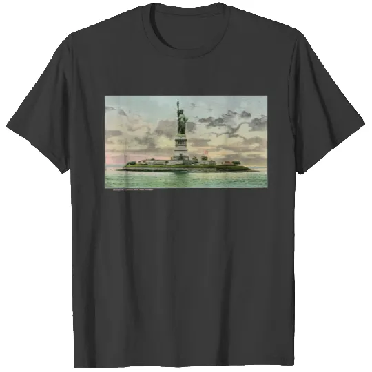 Vintage "Statue of Liberty" Poster. New York. T-shirt