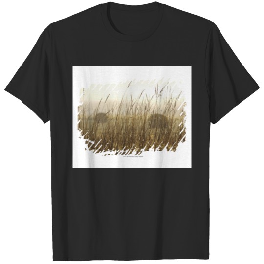Discover Close up of Wheat Photography T-shirt