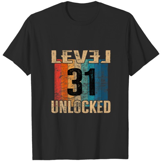Discover 31St Birthday Level Unlocked Vintage Retro T-shirt