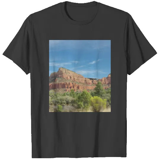 Red rocks in Sedona T-shirt