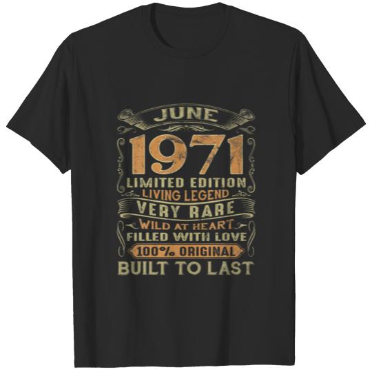 Vintage 50 Years Old June 1971 50Th Birthday Gift T-shirt
