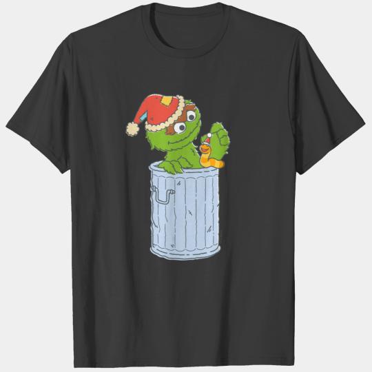 Sesame Street | Vintage Christmas Oscar T-shirt