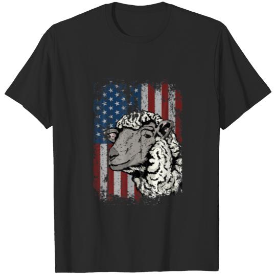 Sheep America Flag Patriotic Sheep Farmer Gift T-shirt