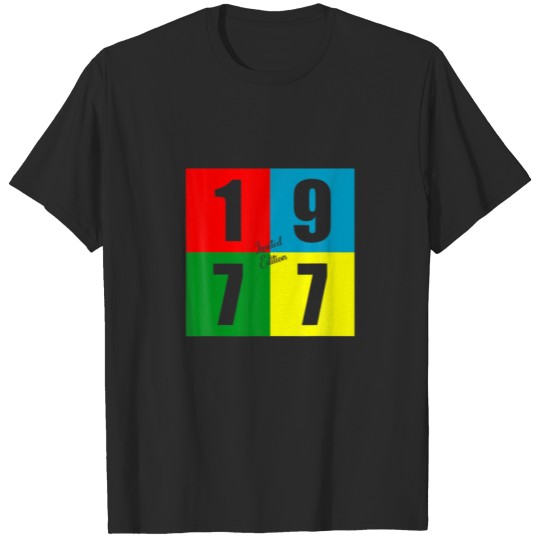 Discover Born In 1977 Retro Vintage 45Th Limited Edition Bi T-shirt