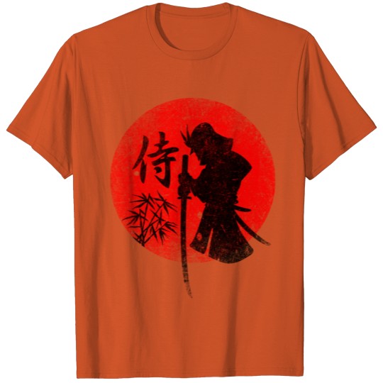 Samurai in front of red sun T-shirt
