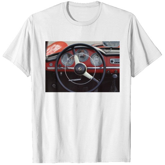 Cool Classic Car Alfa Romeo Steering Wheel T-shirt