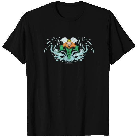 Aquaman Lunging Forward T-shirt