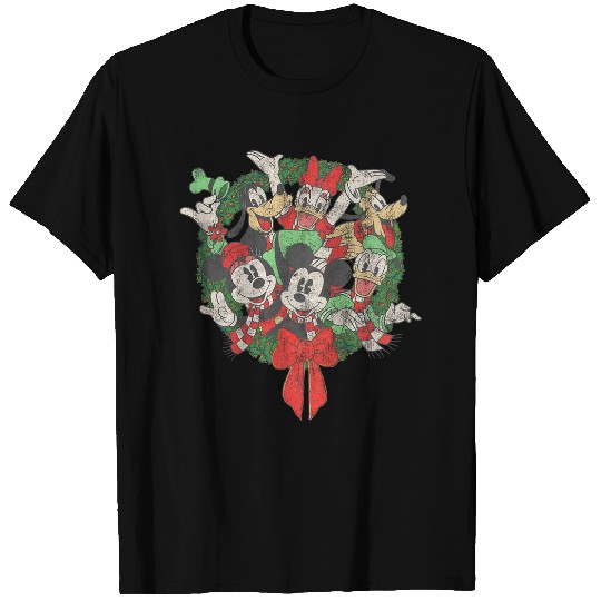 Disneys Group Shot Christmas Wreath T-Shirts