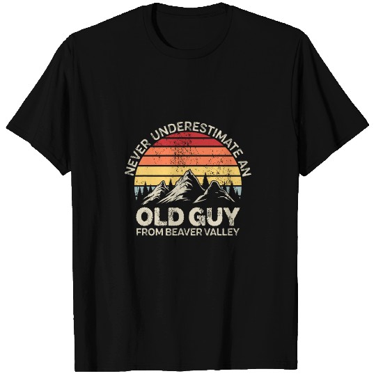 Beaver Pet Retro vintages Never underestimate an old Guy Beaver Valley T-Shirts