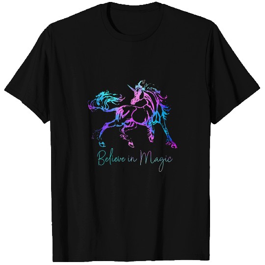 Unicorn Pet BELIEVE IN MAGIC Unicorn Horse Lover vintages Fantasy Art 2 8 T-Shirts