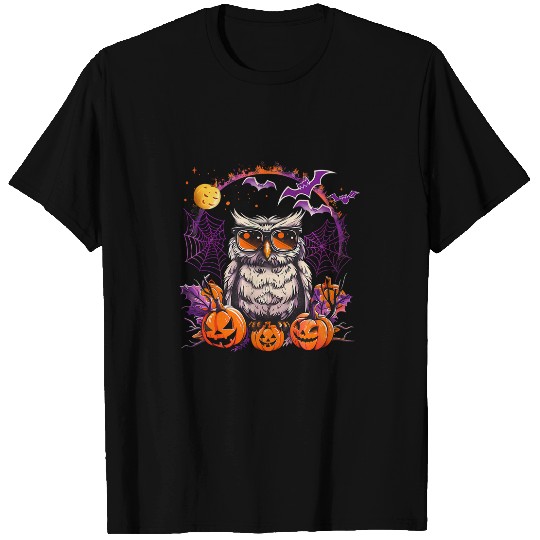 Owl Pet Halloween Owl Pumpkin Lantern Spider Web Bats Trick Or Treat T-Shirts