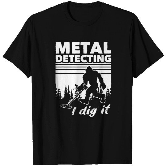 Discover Dirt Fishing Sasquatches T-Shirts