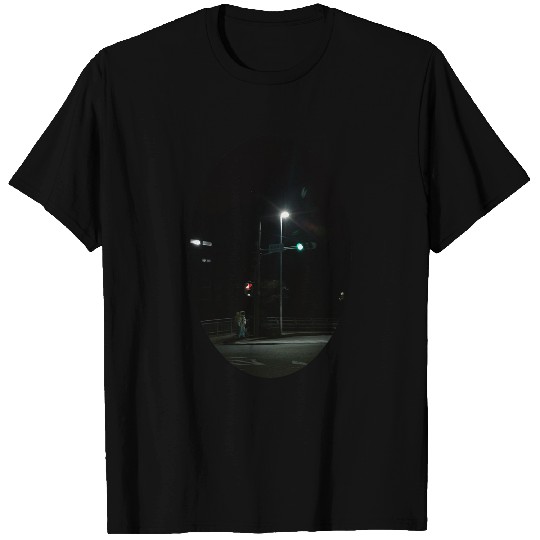 Astronaut waiting for traffic lights T-Shirts
