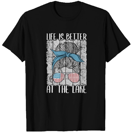 Lake Life Pontoon Queen Boating Life Is Better At The Lake T-Shirts
