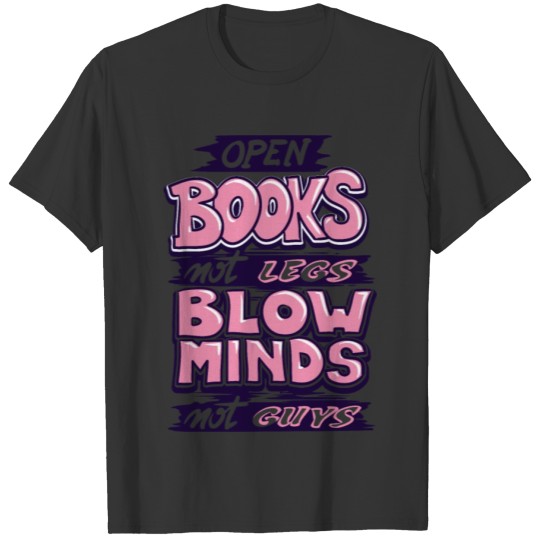 Open books T-shirt