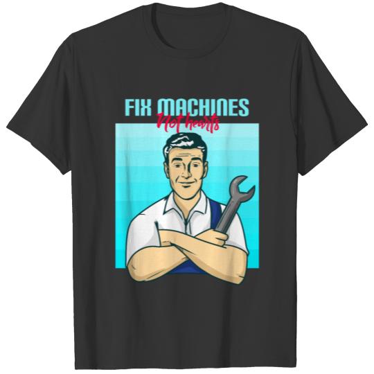 MECHANIC Gift Idea T-shirt