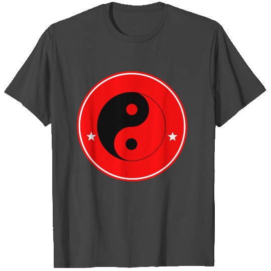 ying and yang T Shirts
