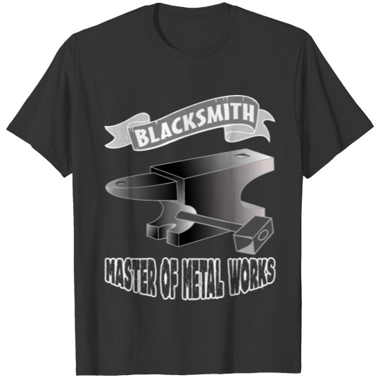 blacksmith smith bladesmith metal gift anvil iron T-shirt
