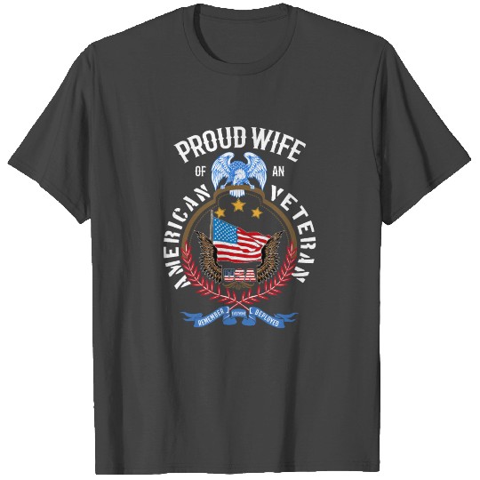 Proud Wife Of An American Veteran July 4th Soldier T Shirts