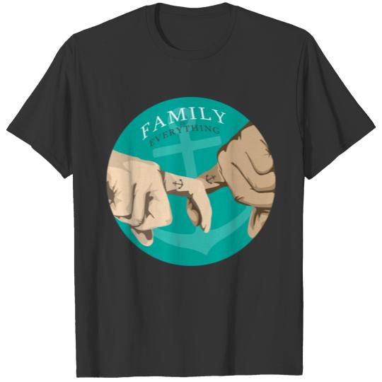 Family lover Family day Family crest holiday gift T Shirts