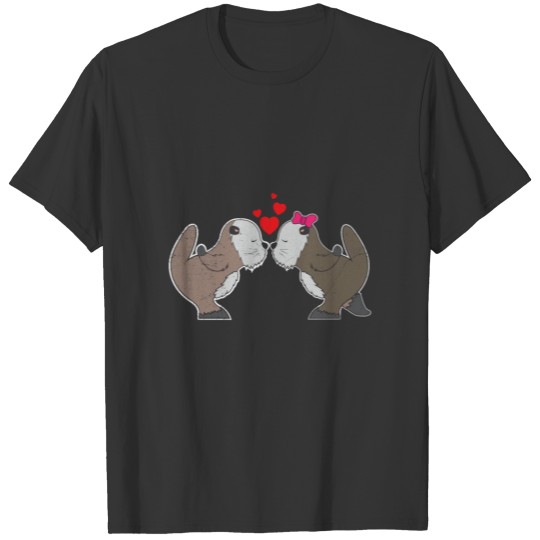 Sea Otter Couples Kissing in Love Funny Gift Idea T Shirts