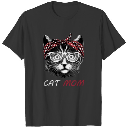 Cat Mom funny cat design T-shirt