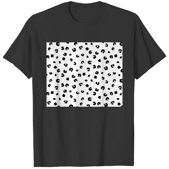Leopard Black and White Pattern T Shirts