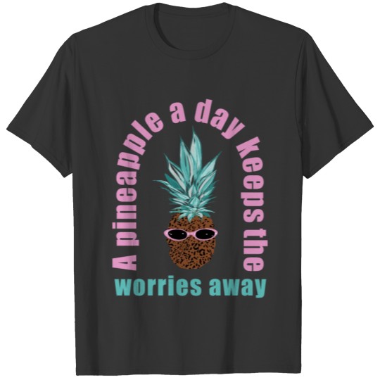 Pineapple Shirt,Graphic Tees, fruits Shirt, Summer T-shirt