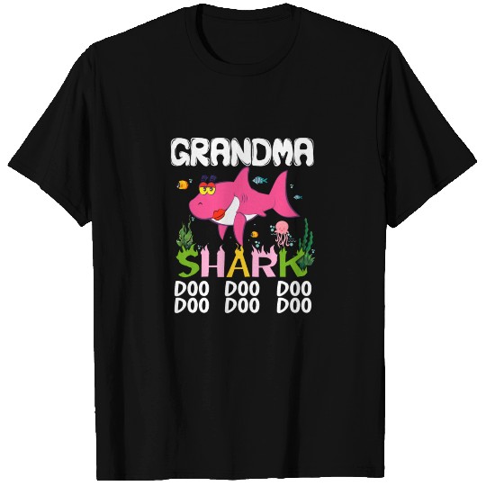Grandma Shark Doo Doo Doo T Shirts